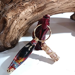 Key chain with glow in the dark fob