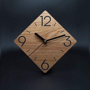 Reloj de pared de roble, moderno, minimalista, único, 15 cm, idea de regalo, mobiliario para el hogar, decoración imagen 1