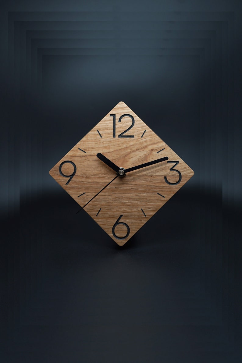Reloj de pared de roble, moderno, minimalista, único, 15 cm, idea de regalo, mobiliario para el hogar, decoración imagen 1
