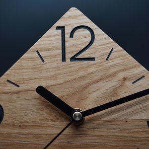 Reloj de pared de roble, moderno, minimalista, único, 15 cm, idea de regalo, mobiliario para el hogar, decoración imagen 4