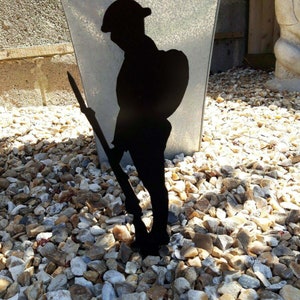 Metall 12 &quot;Tommy Silhouette Soldat Armee Armeen Garten Ornament