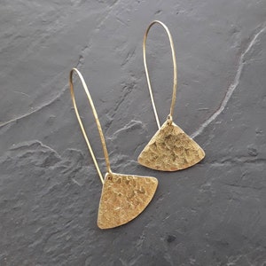 Beaten brass earrings, geometric earrings, boho earrings, triangle earrings, golden drop earrings, hammered earrings