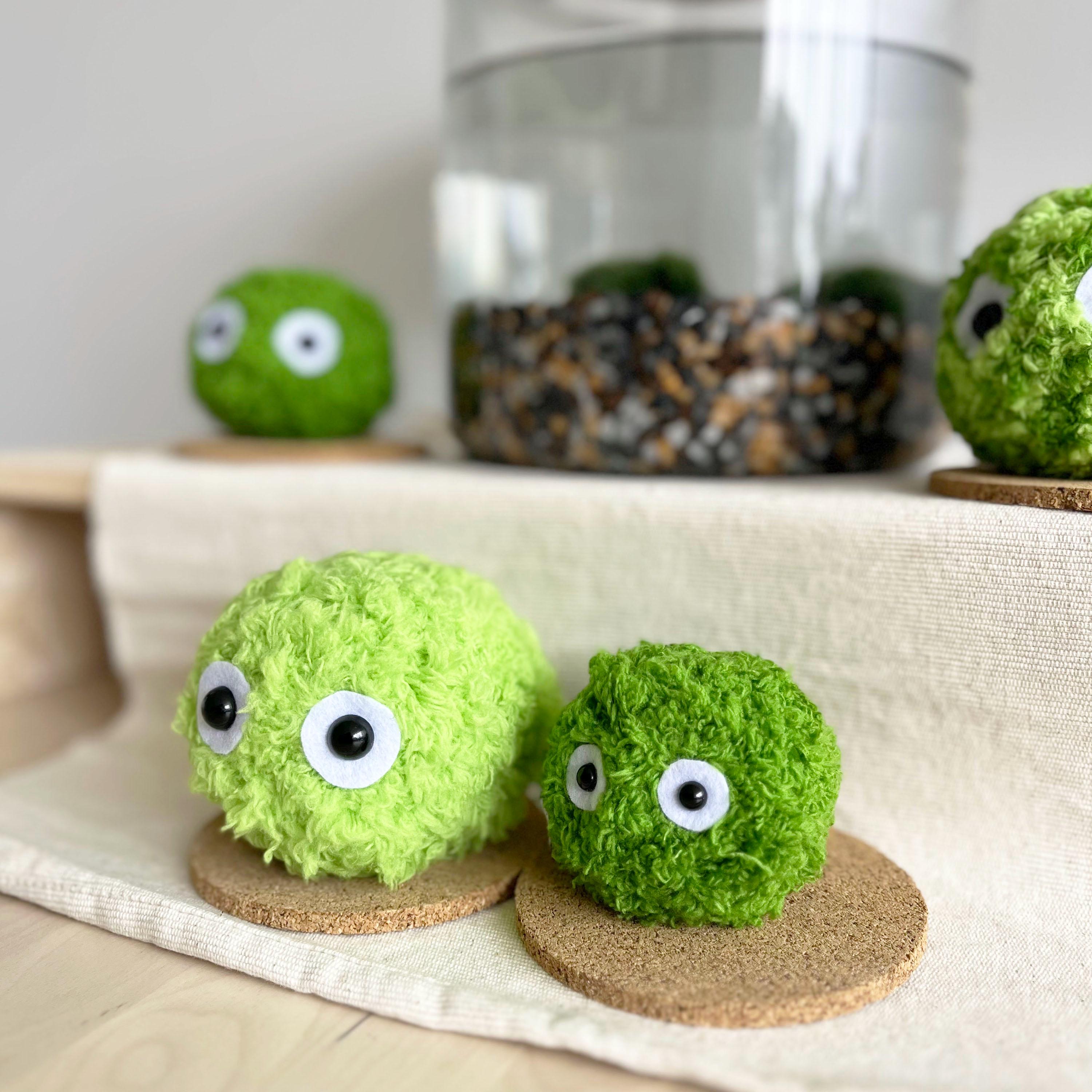 Mö the Marimo Moss Ball Plush Crochet – Kawaii Handmade Gift