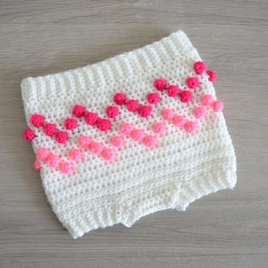 Crochet Pattern Baby shorts - Crochet baby shorts - Alpine shorts - Crochet baby bloomers - Crochet shorts