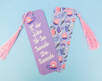 Seaside shell bookmark