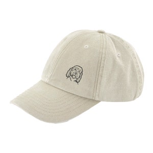 The House Of Dog: prezent dla właściciela Cockapoo. Czapka baseballowa o niskim profilu, wykonana w 100% z grubej szczotkowanej bawełny, w stylu vintage, z haftem.