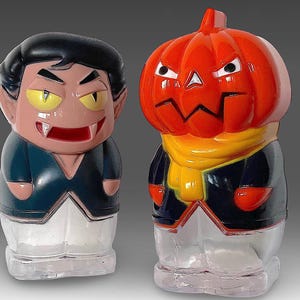 VTG Halloween &quot;Pumpkin&quot; & &quot;Vampire&quot; Plastic Pocket Candy Containers - Creepy Halloween Decoration - (5 inch / 13 cm)
