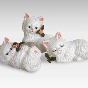 3 VTG Kitsch "White Kittens" Hand Painted Ceramic Animal Figurines - Cat Collectibles - (4.25 inch / 10.5 cm)