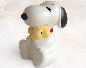 非常に珍しい！ビンテージのスヌーピー貯金箱。貯金が楽しくなります