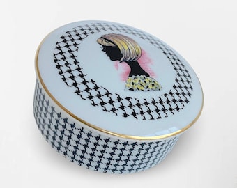 VTG 1960s Mod Girl "Pied De Poule" Gilded Porcelain Vanity Powder Box / Powder Jar / Trinket Dresser Box - (4 inch / 10 cm)