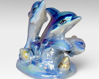 VTG Ceramic &quot;3 Dolphins&quot; Figurine - Pearly Colored Porcelain Figures - (3.25 inch / 8 cm)