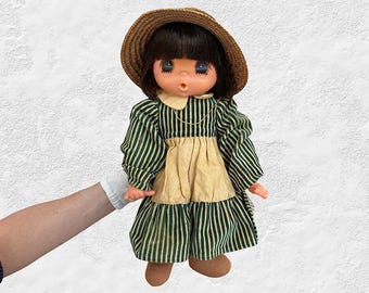 VTG 1970s Kawaii Japanese Sekiguchi Big Eyed Doll - Large Thumb Sucking Sekiguchi Doll - Original Clothes - Japan - (15.75 inch / 40 cm)