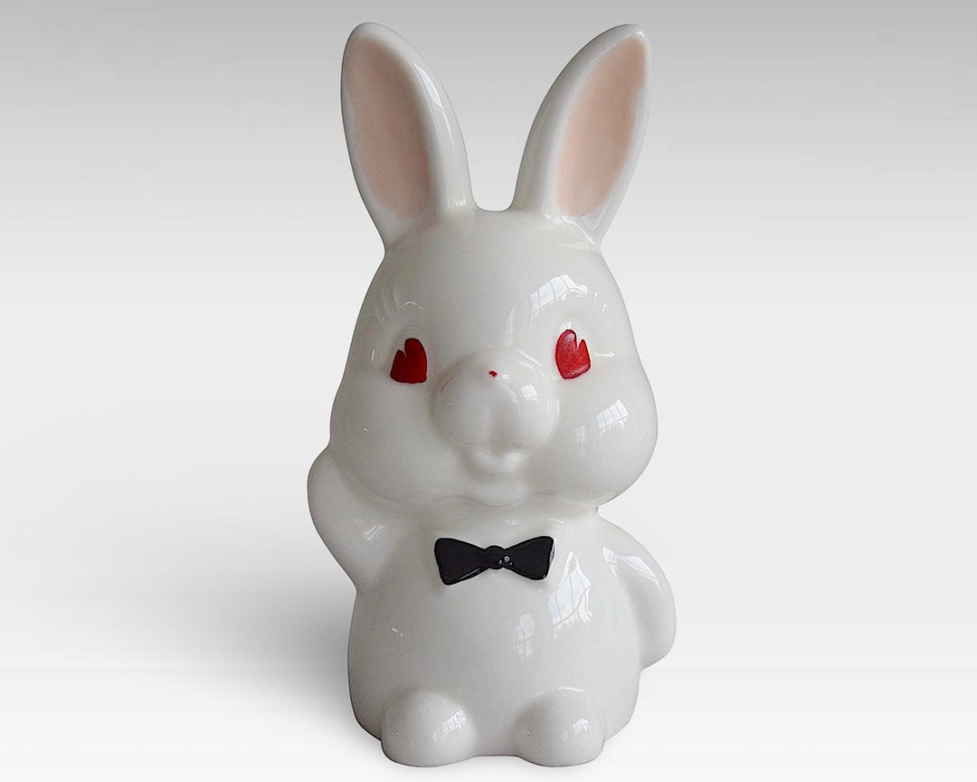 Kitsch Shiny Rabbit VTG 1960s 70s Kitsch
