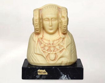 VTG Spanish "Lady of Elche" Resin & Marble Paperweight - "Lady of Elx" - "Dama de Elche" - Souvenir from Spain -  (4.25 inch / 11 cm)