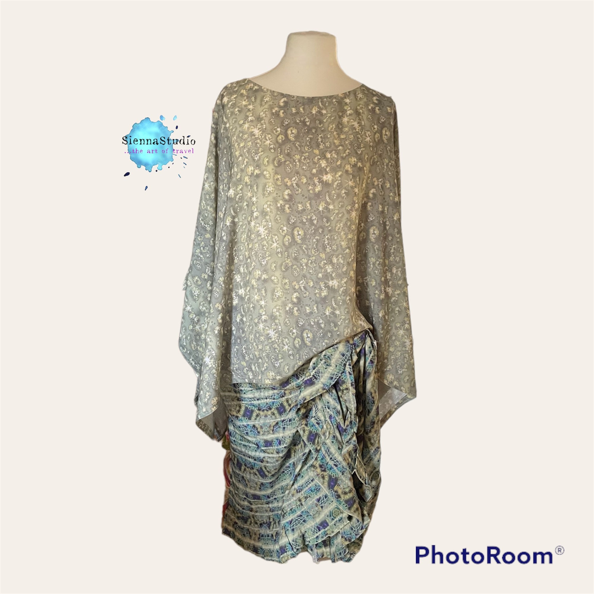 ANIMAL GRAPHIC BLOUSE main image 0