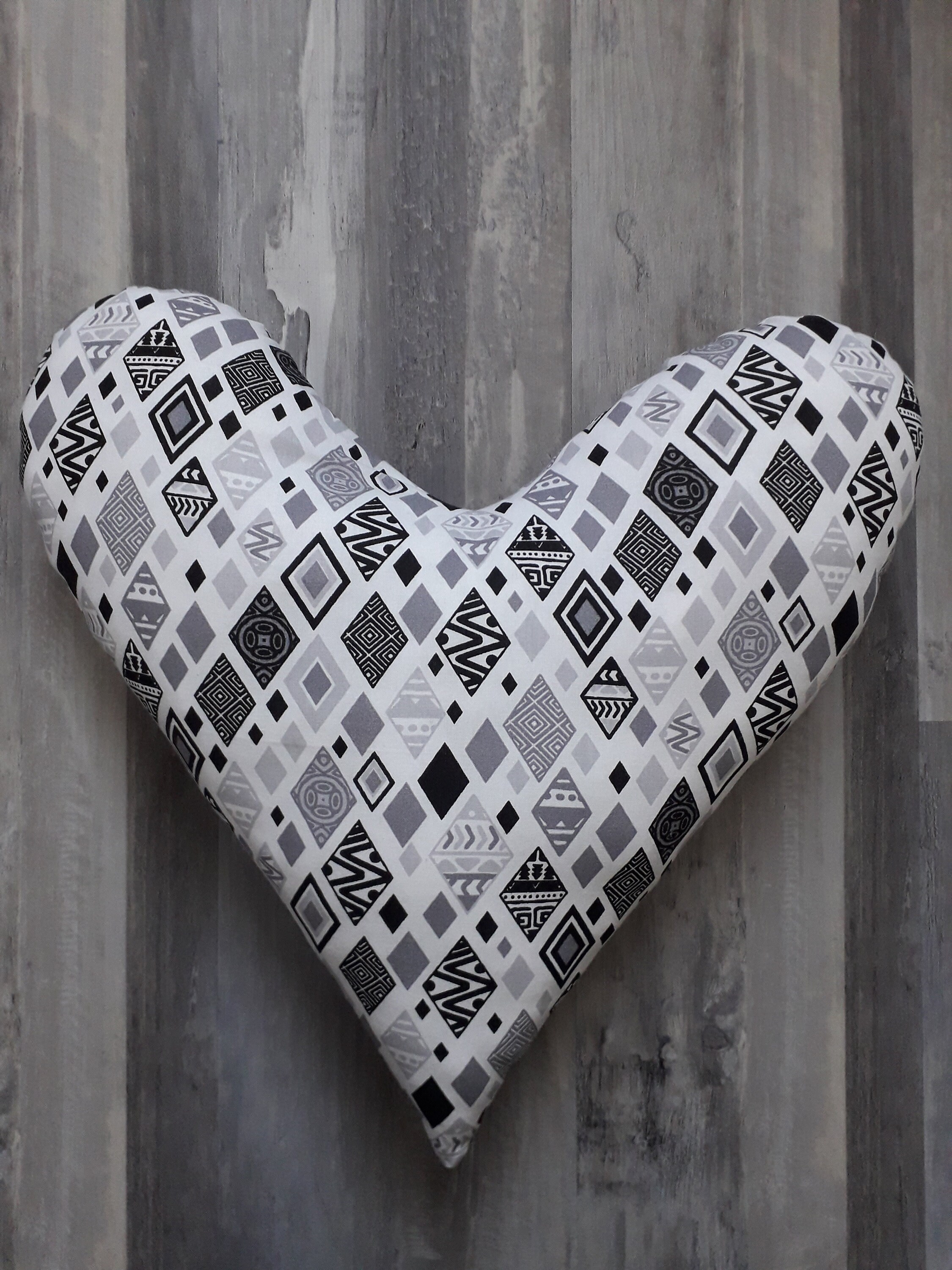 Coussin Coeur Formes Géométriques Post Mastectomie ou Décoration - Cancer Du Sein Fait Main