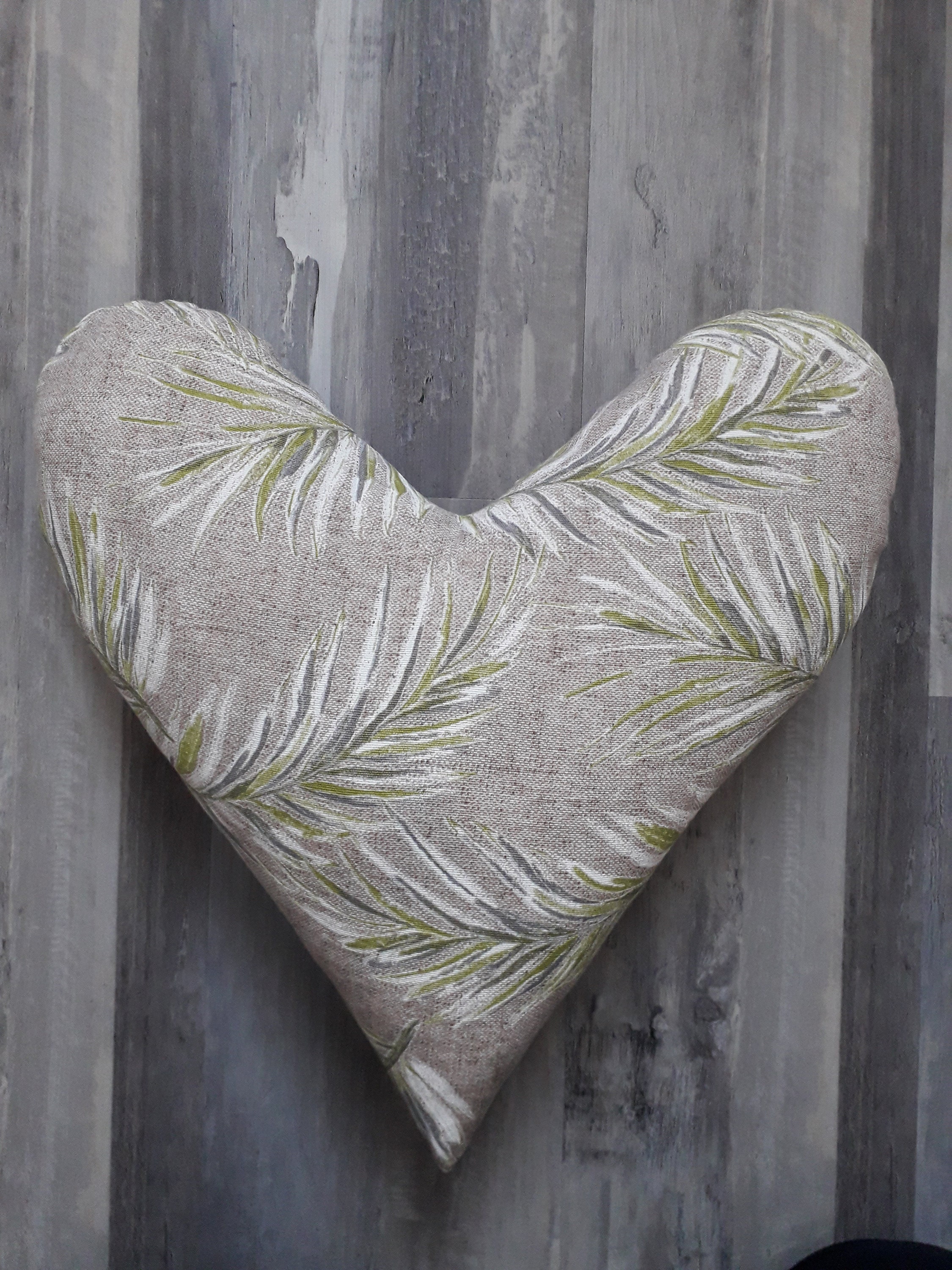 Coussin Beige Feuilles Post Mastectomie ou Décoration - Cancer Du Sein Fait Main