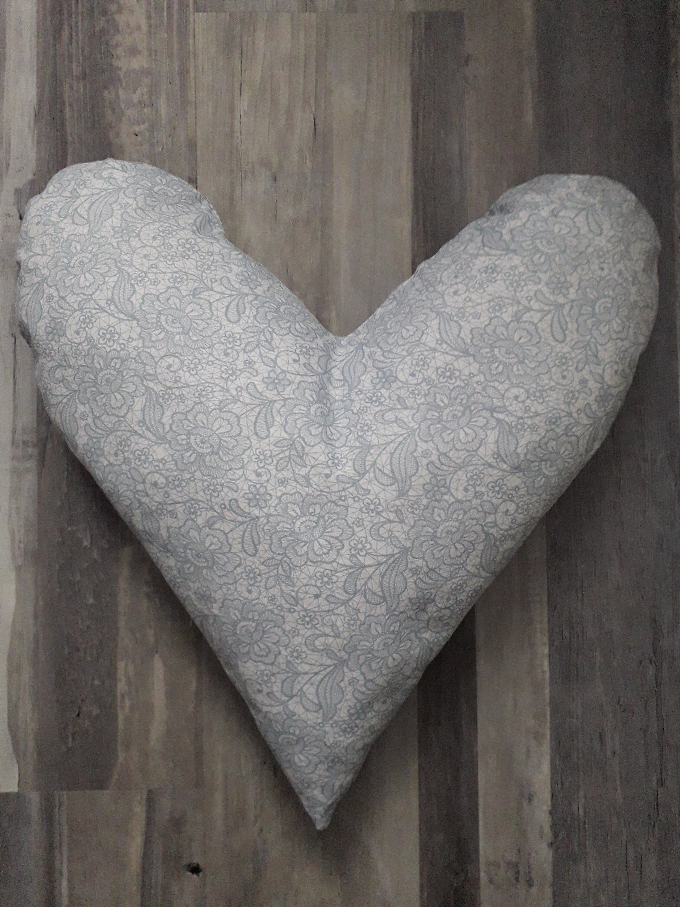 Coussin Coeur Imitation Dentelle Bleue Post Mastectomie ou Décoration - Cancer Du Sein Fait Main