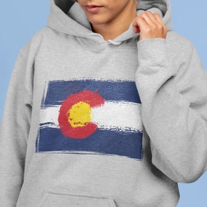 Colorado Flag Vintage Hoodie Mountain Retro Hoodie Gift Denver Colorado Retro Colorado Hoodie Colorado Souvenir Hoodie Hiking Hoodie