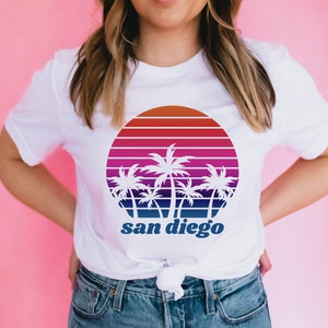 San Diego California Shirt Retro Sunset Unisex San Diego T-Shirt Surfing San Diego Shirt Surfing Shirt Vintage Surf Shirt San Diego Souvenir