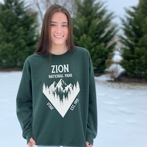 Zion National Park Shirt Zion Sweatshirt National Park Gifts National Parks Shirt National Park Gift Oversized Sweatshirt Zion Utah Shirt