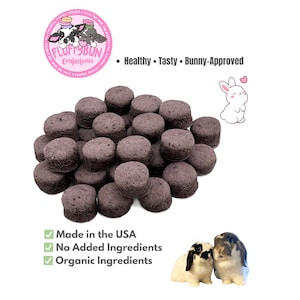 Banana & Blueberry Rabbit Macarons – Organic Bunny Treats for Rabbits and Guinea Pigs