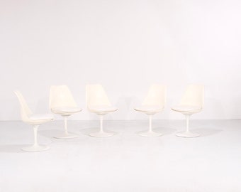 Set of Chair model "Tulip" by Eero Saarinen For Knoll International, USA 1957.