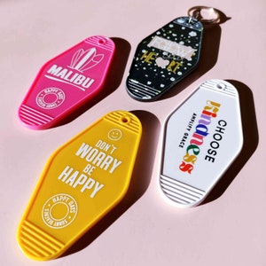 Custom Vintage Motel Keychains (50PCS-500PCS): Perfect Sorority Keepsakes - Personalize Your Greek Life