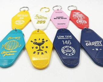 Retro-Inspired Keychains: Custom Wedding Tokens - A Nostalgic Thank You for Your Guests