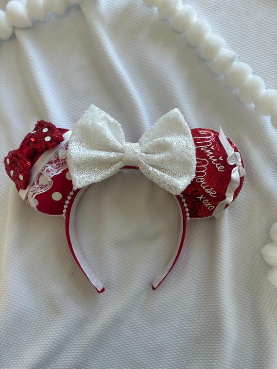 Red Polka Dot Minnie Mouse Ears: Park Headband Accessory  display picture 1