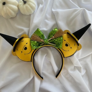 HALLOWEEN Honey Pooh Bear Ears, Witch Winnie-the-Pooh Bear Ears, Park Ear Headband, Spooky Park Mouse Ears, Halloween Ears, Halloween Ears