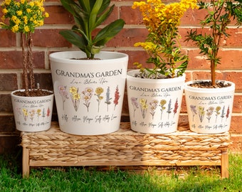 Custom Grandma's Garden Flower Pot, Gift for Her, Personalized Planter, Birth Flower Plant Pot, Birthday Gift, Grandma Gift, Gift For Mom