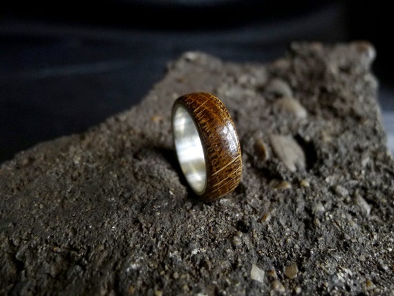 Whiskey Barrel Oak Ring & Matching Necklace. 5 Year Anniversary Gift for Men.  Brown Oak Wood Sterling Silver Ring 925 Silver Chain Groomsman -  Sweden