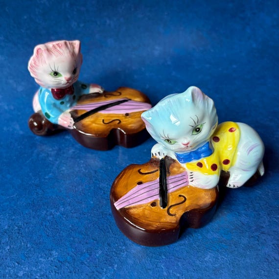 Vintage Anthropomorphic Cat Playing Fiddle Salt & Pepper Shakers