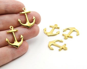 Vintage gold plated ship anchor pendant.