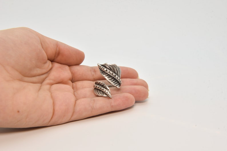 Silver Plated Ring Brass Ring Women Rings Jewelry Ring Wholesale Ring Silver Plated Adjustable Leaf Dotted Ring