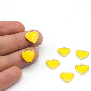 13 x 13 mm 24k glänzende vergoldete Herzanhänger, gelbe Emaille Herzanhänger, Mini Herz Halskette, zierliche Anhänger, vergoldetes Zubehör
