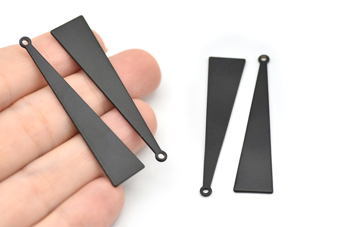 60 x 13 mm ブラックメッキ トライアングルブランク、ブラック 