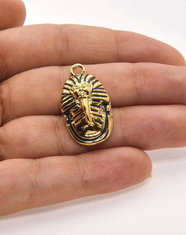 Pharaoh Pendants Ancient Egypt Themed Necklaces GLD0132 Egyptian King Charm 16x28mm 24k Shiny Gold Black Enamel Tutankhamun Charm