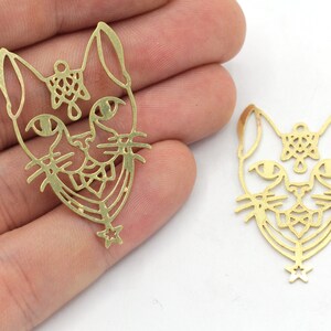 23x40mm Raw Brass Cat Charm, Brass Animal Charm, Laser Cat Charm, Earring Pendant, Brass Charm Earring, Laser Cut Charm, Brass Findings