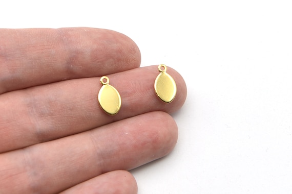 13x7.5mm 24k Shiny Gold Plated Oval Charms, Round Charm, Gold Plated Oval Shaped Pendant, Stamping Tag, Wholesale Supplier,  RBG239