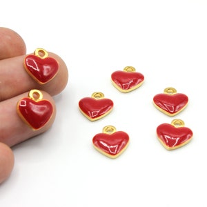 13 x 14 mm 24 k glänzend vergoldet Herz Charms, Emaille Herz Anhänger, Mini Herz Charms, Gold Herz Charms, Liebe Charms, vergoldet, GLD517