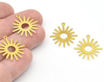 24x22mm Raw Brass Blank Mine Charms, Raw Brass Thorny Round, Spinny Round Charms, Brass Necklaces, Brass Findings, Wholesale, RB041