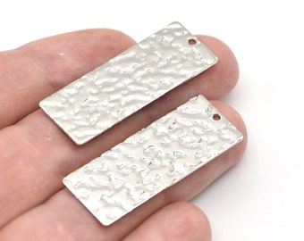 40 x 15 mm gerhodineerde rechthoekige plaat met textuur, rechthoekige bedels, rechthoekige hanger, rechthoekige ketting, messing bevindingen, groothandel