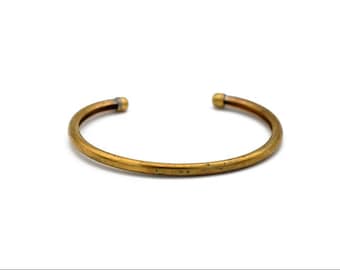 Roh Messing Armband, schmutzige Messing Manschette Charms Armband, verstellbare Armband Armreif, Roh messing Erkenntnisse
