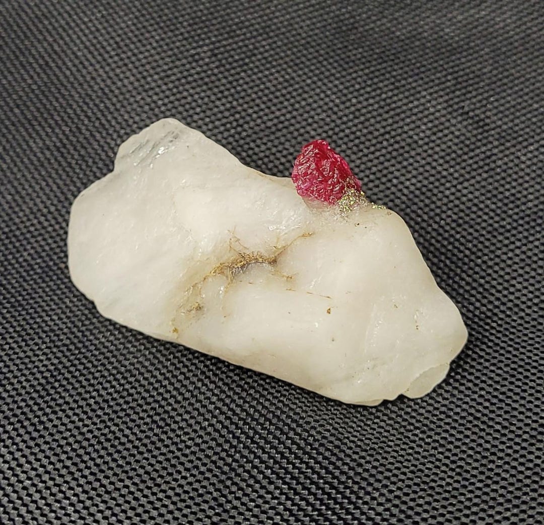 168 Ct Natural Ruby Crystals in Quartz Matrix - Afghanistan Rough ...
