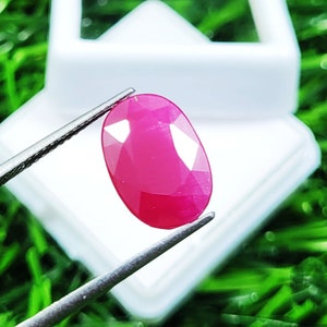 Loose Gemstones 4.70 Authentic Lab-Grown Red Ruby Bright Pigeon Blood Ruby Corundum