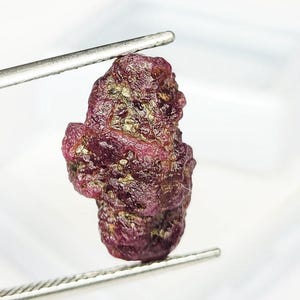 15.30 Ct Natural Uncut Raw Ruby Crystals Specimens Deep Red Color Genuine Untreated Gemstone