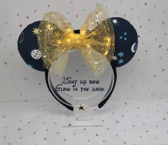 Disney Park Glow in the Dark Minnie Ears s-l400.jpg main image 4