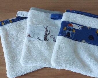 set of children's washcloths, cleaning wipe